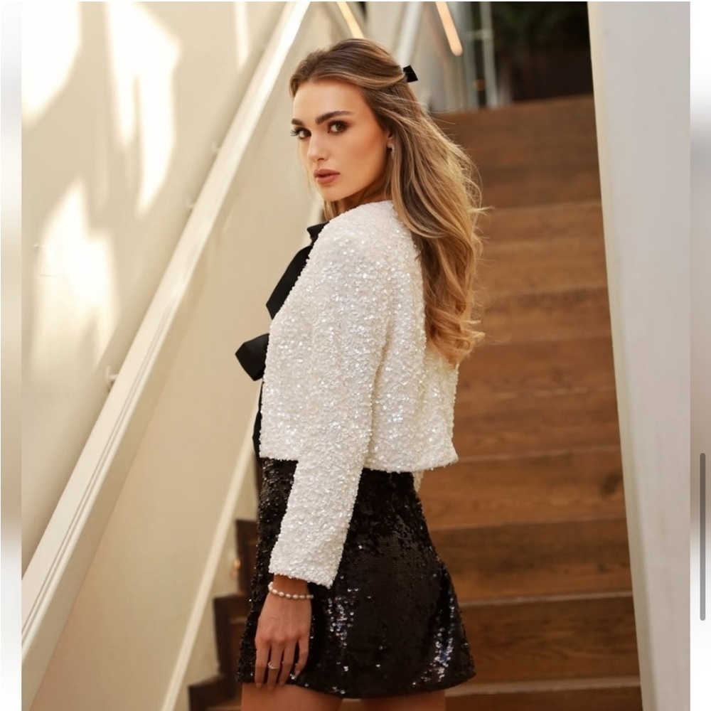 New H&M Sequined Bow-front Jacket - Picture 9 of 11